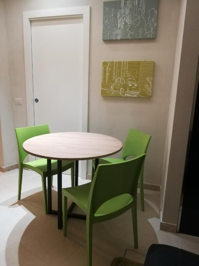 Locus Pendinelli Trani Bed & Breakfast Luaran gambar