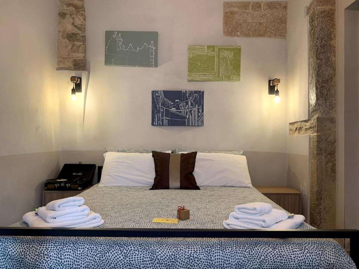 Locus Pendinelli Trani Bed & Breakfast Luaran gambar